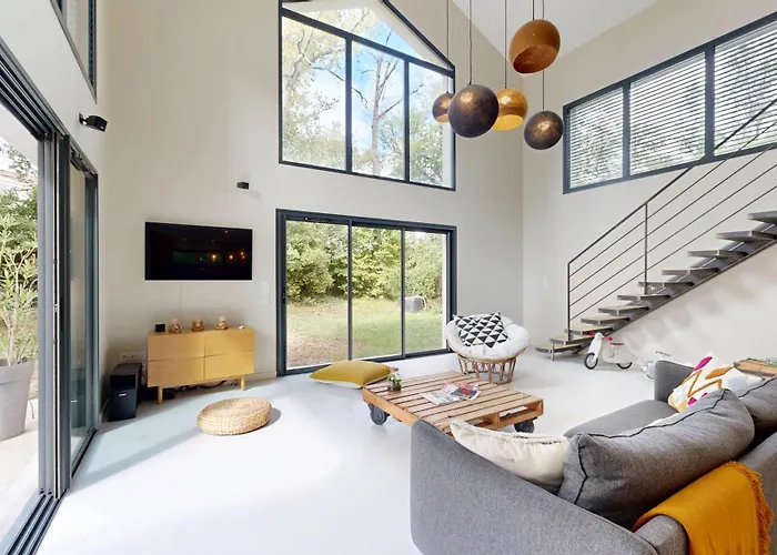 Expat Renting - Le Lumineux - Design - Wi-fi *