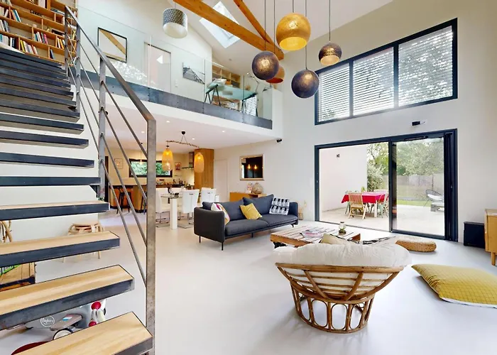 Expat Renting - Le Lumineux - Design - Wi-fi *