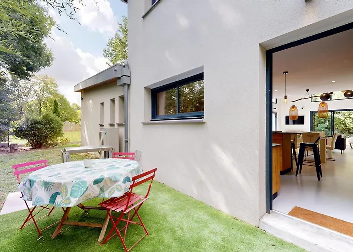 Expat Renting - Le Lumineux - Design - Wi-fi * Gragnague